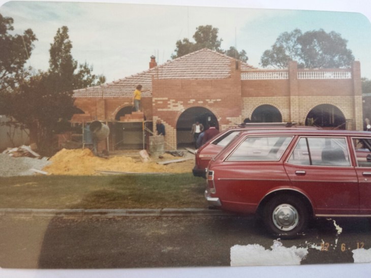 Construction of Rivervale Mosque, 1973 (courtesy of ICWA)